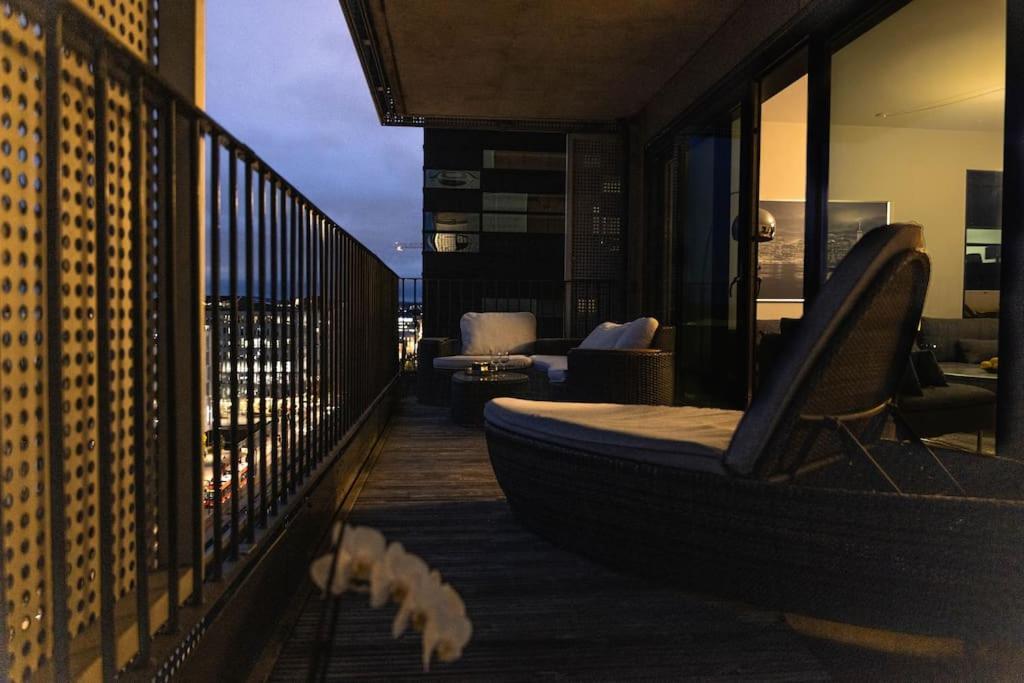 Modern 3Bed Room Sea View Apartment @ Oslo Barcode Luaran gambar